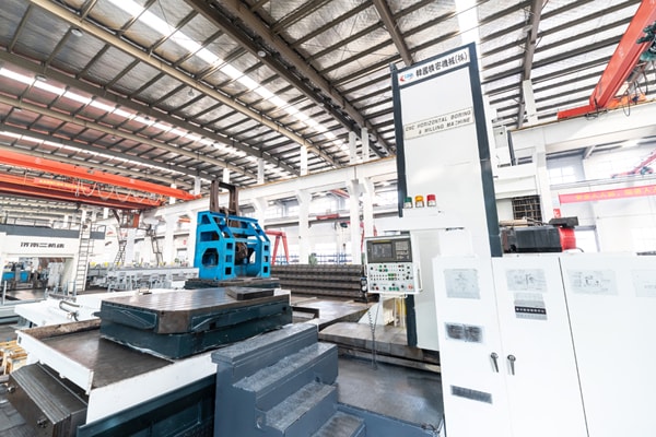 مرکز ماشینکاری CNC افقی